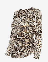 Stella Nova - Roselil - long sleeved blouses - leopard - 2