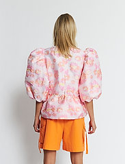 Stella Nova - Arna - long sleeved blouses - summer pink - 3