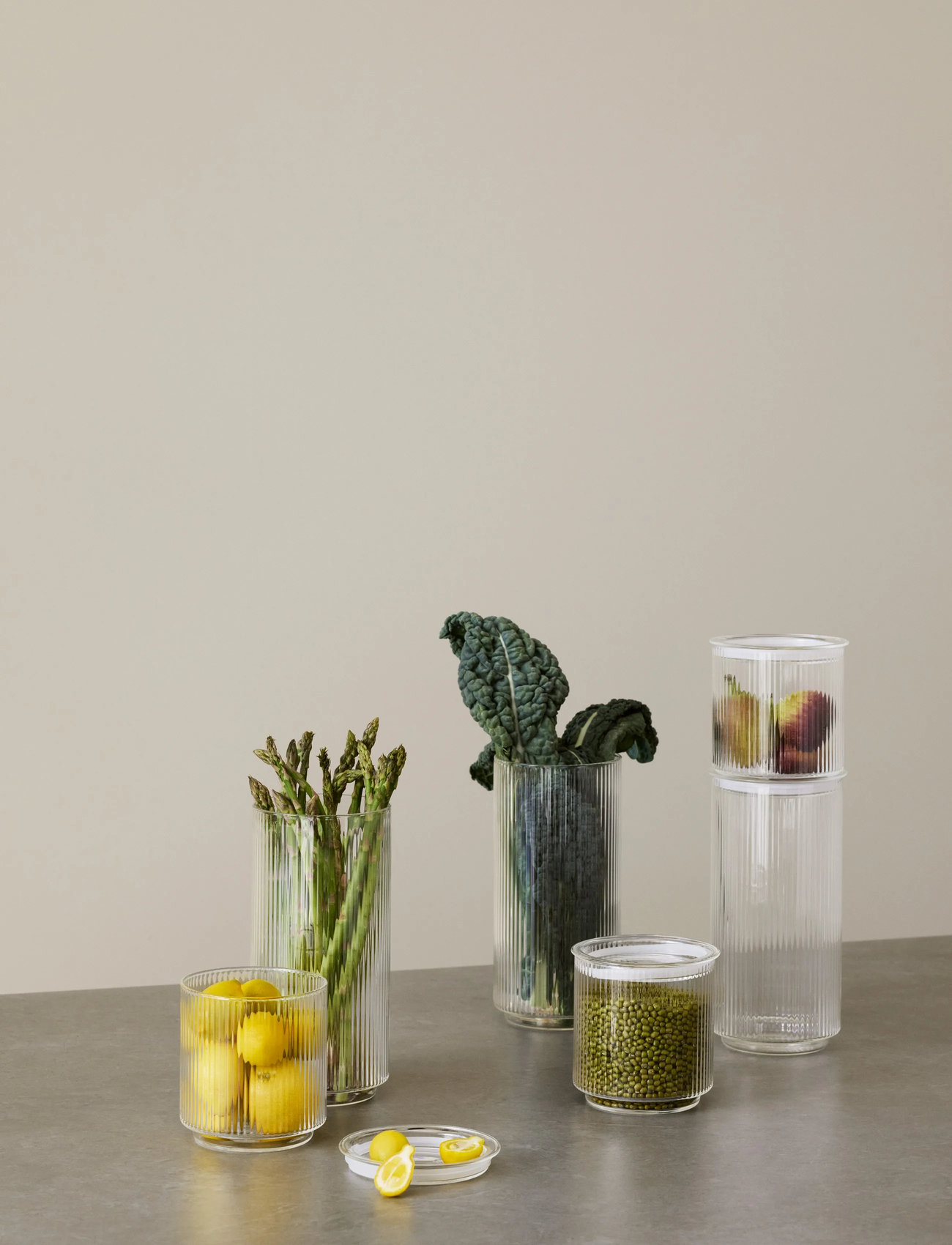 Stelton Pilastro Opbevaringskrukke 0.6 L. Clear, 0.6 L, Nude, Køkkenopbevaring > Køkkenkrukker, Unisex