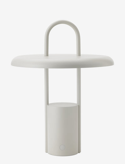 Pier LED lampa