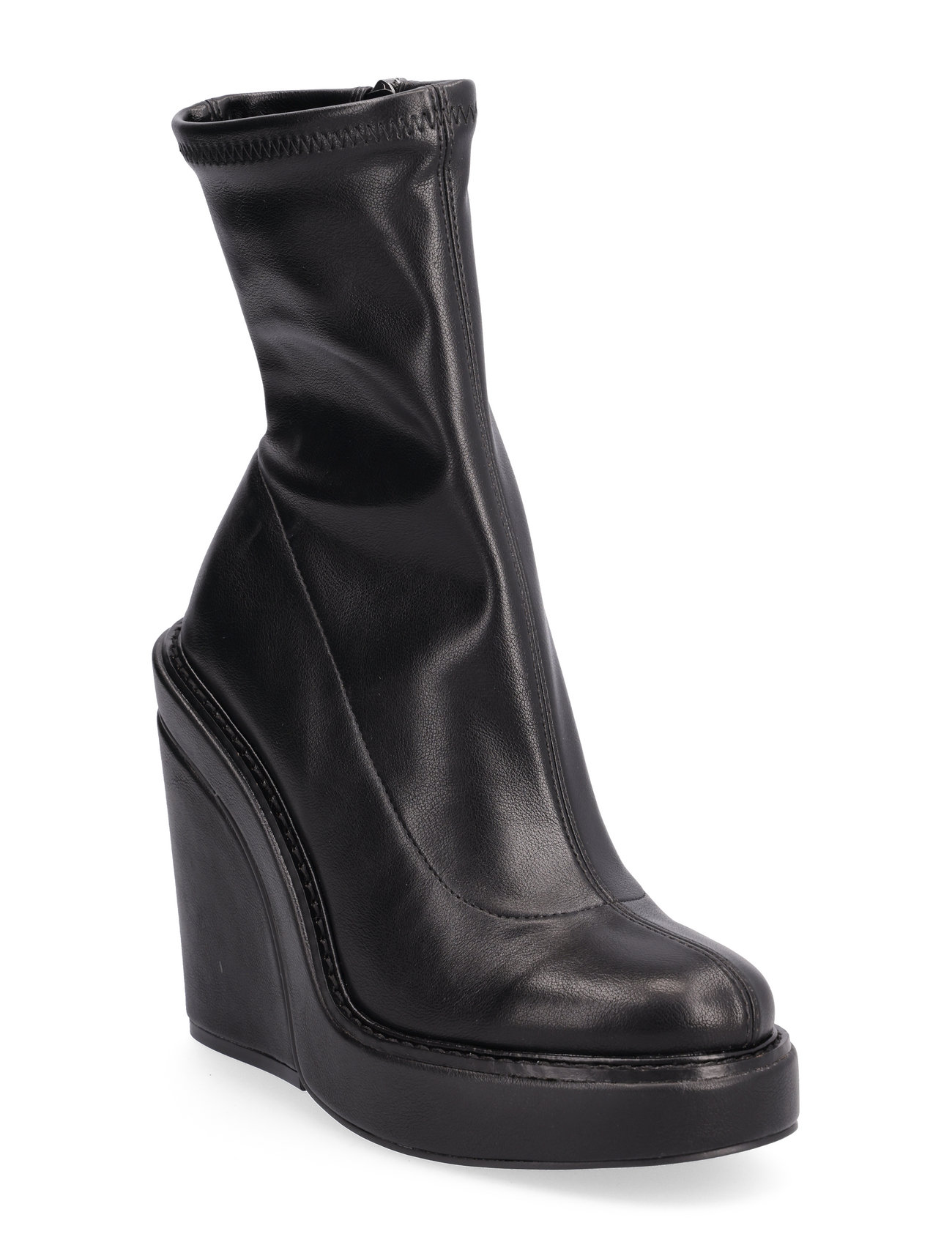 All Out Bootie Shoes Boots Ankle Boots Ankle Boots With Heel Black Steve Madden
