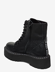 steve madden flat ankle boots