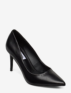 steve madden bridal sneakers