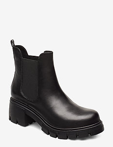 steve madden forza boots