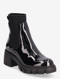 black cut out chelsea boots