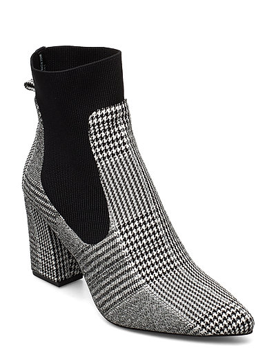 richter sock bootie