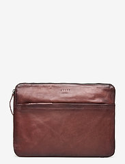 tommy laptop sleeve