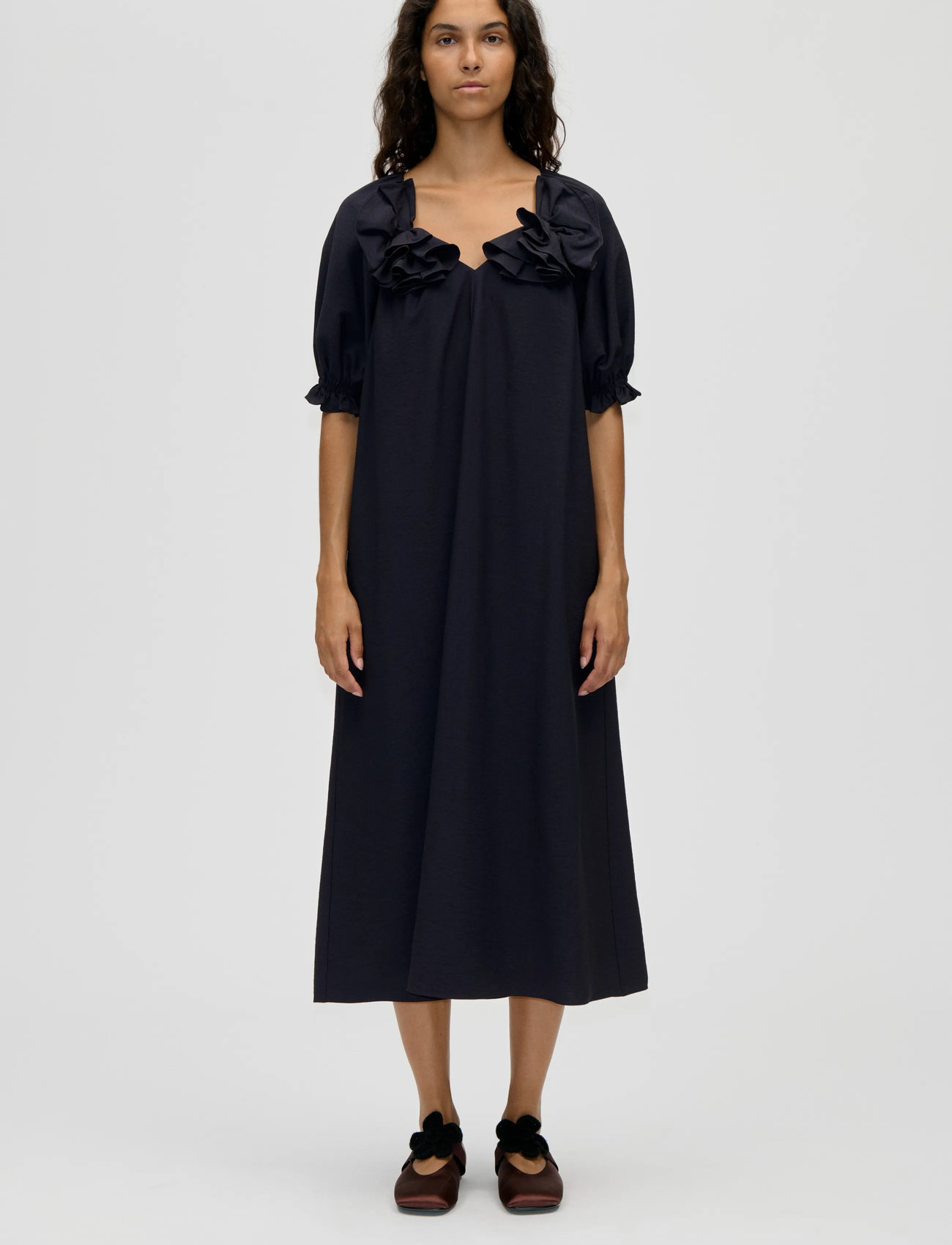 STINE GOYA Solid Viscose, Puff Sleeve Detail Long Dress, M, Navy, Kjoler > Maxikjole, Dame