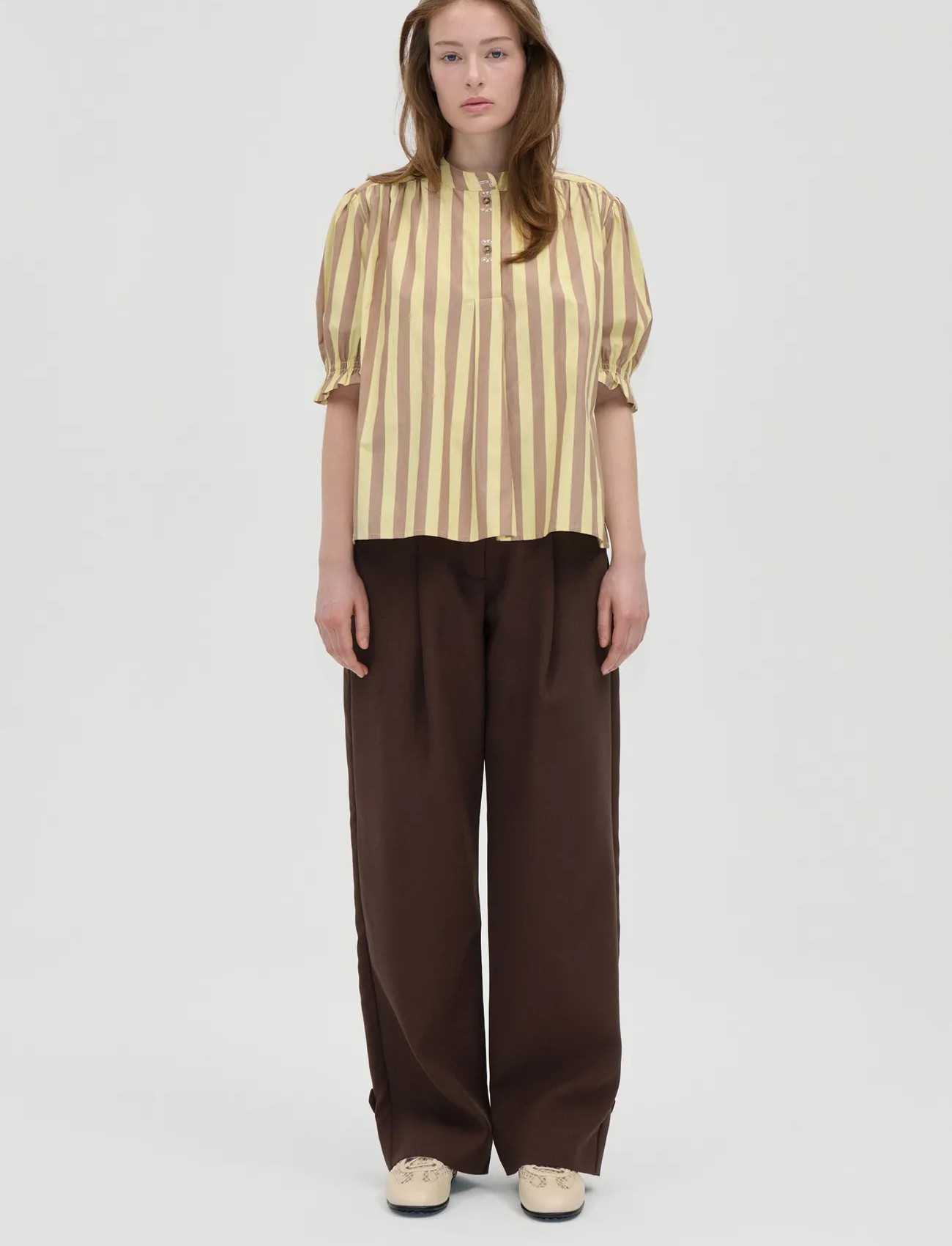 STINE GOYA Soft Striped Embroidery, Smocked Gathered Top, XS, Yellow, Skjorter > Kortærmede, Dame