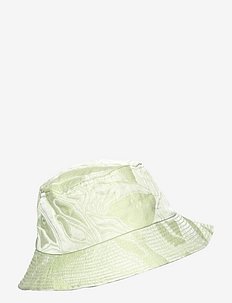 Merina, 1451 Quilted tailoring - bucket hats - shiso mint