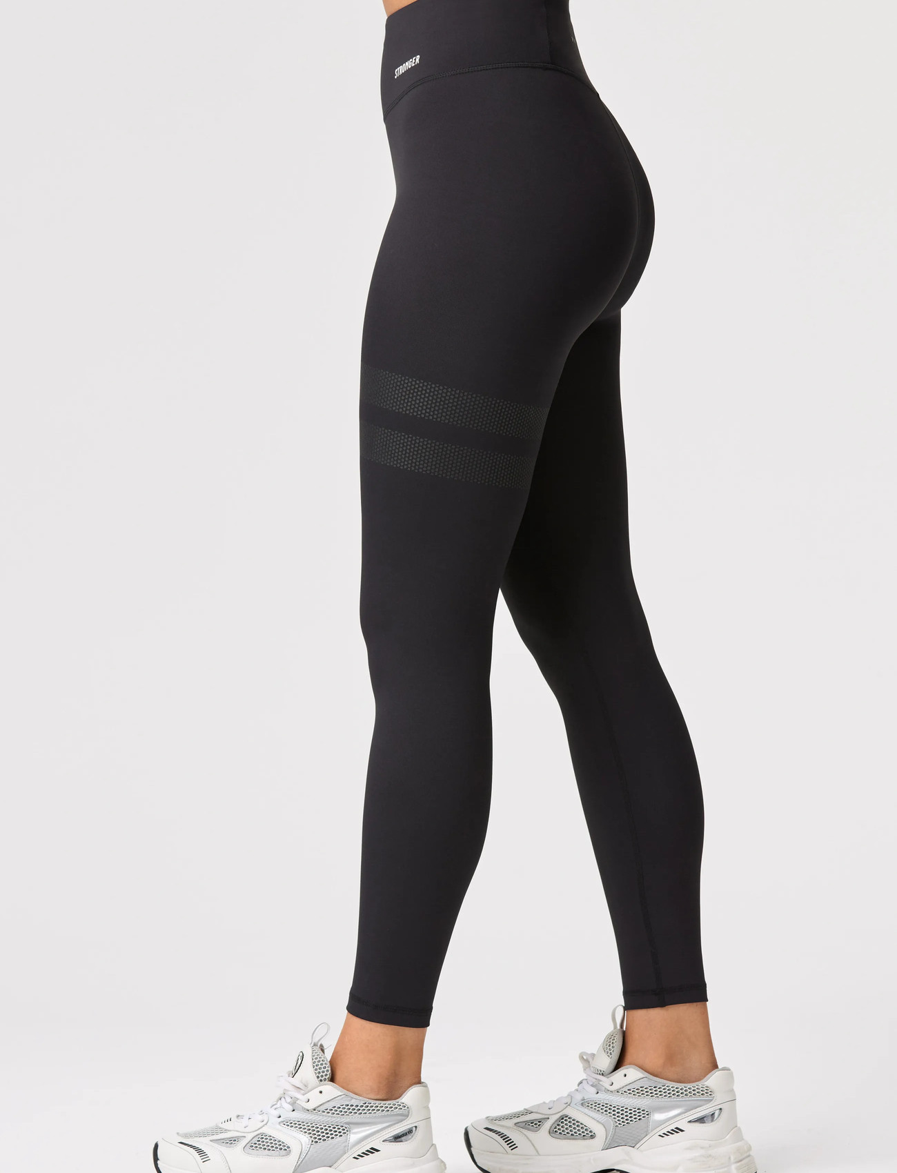 STRONGER Signature Leggings, XL, Black, Sport Tights > Sport Leggings, Dame