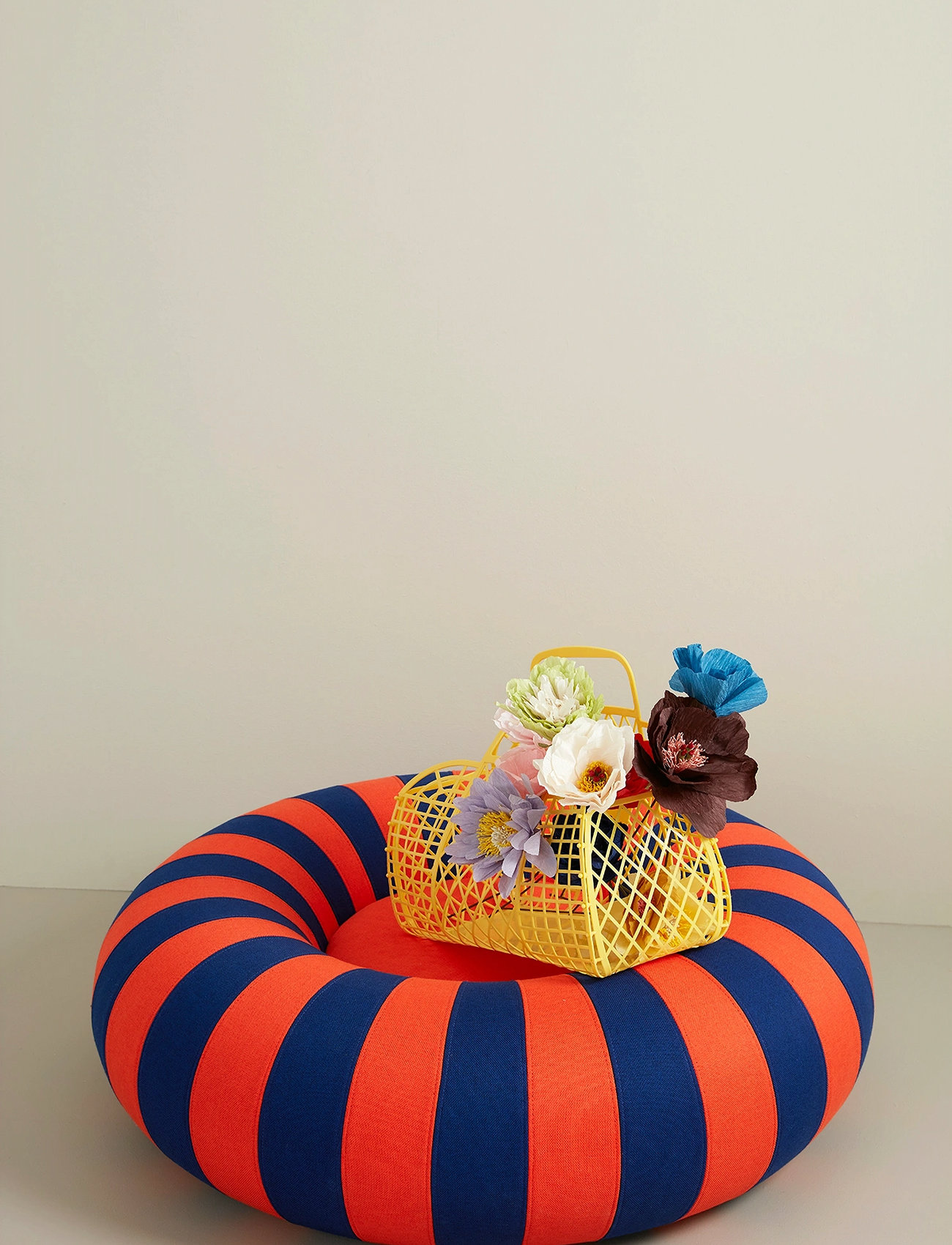 Studio About Paper Flower, One Size, Purple, Decoration > Dried & Fake Flowers, Unisex