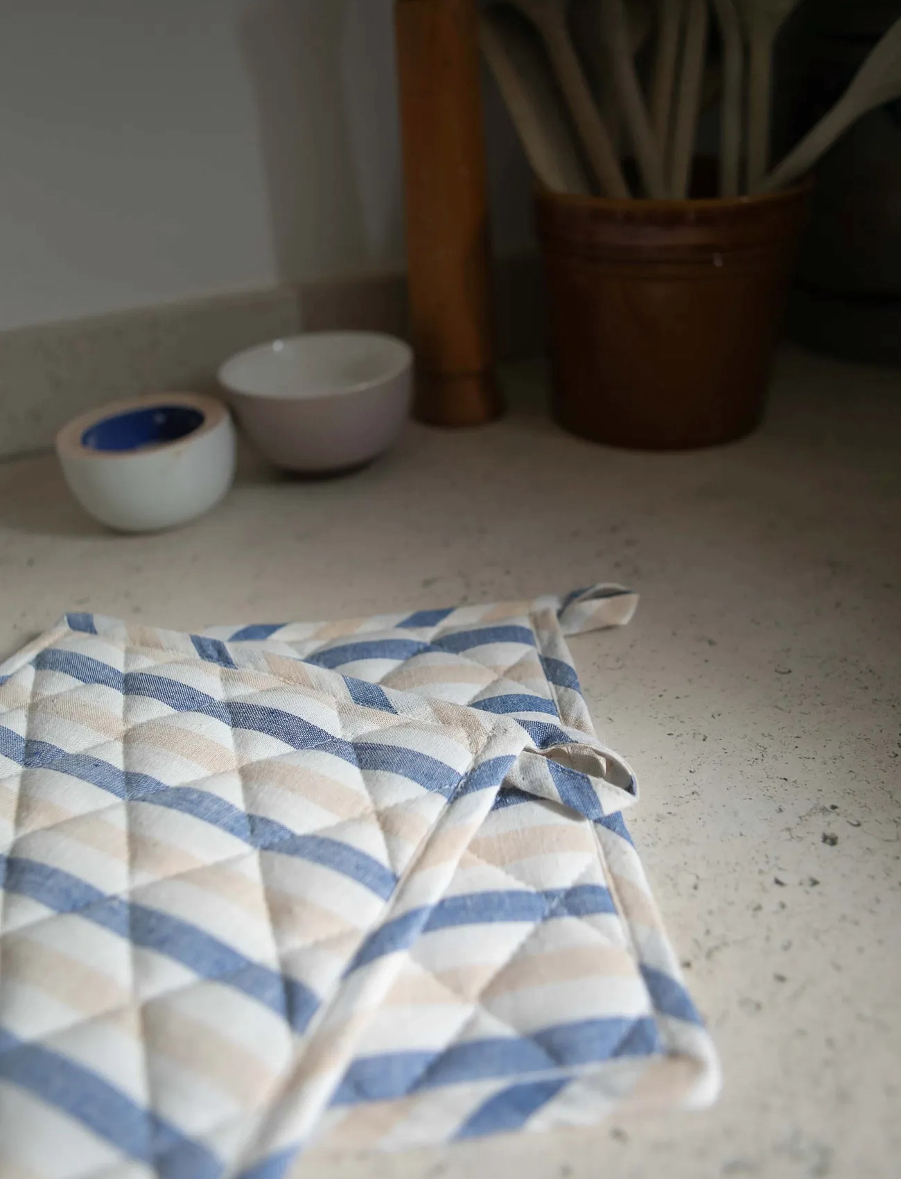 STUDIO FEDER Ada Pot Holder 2-Pack - Cot/Lin, 20X20 cm, Blue, Køkkentekstiler > Ovnvanter Og Handsker, Unisex