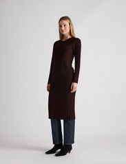 Stylein - RANA DRESS - bodycon dresses - dark brown - 3