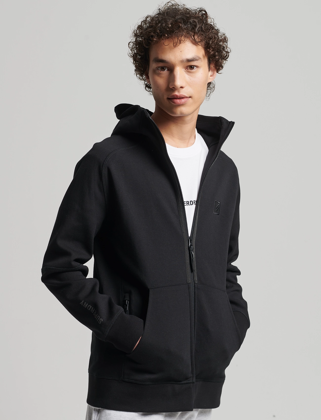 tech zip hood