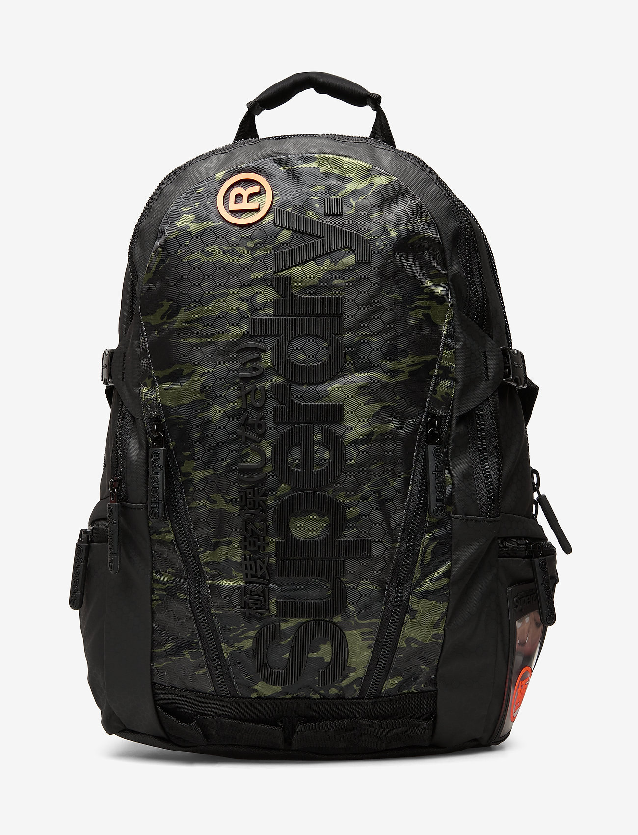 Camo Tarp Backpack (Green Camo) (449.25 kr) Superdry