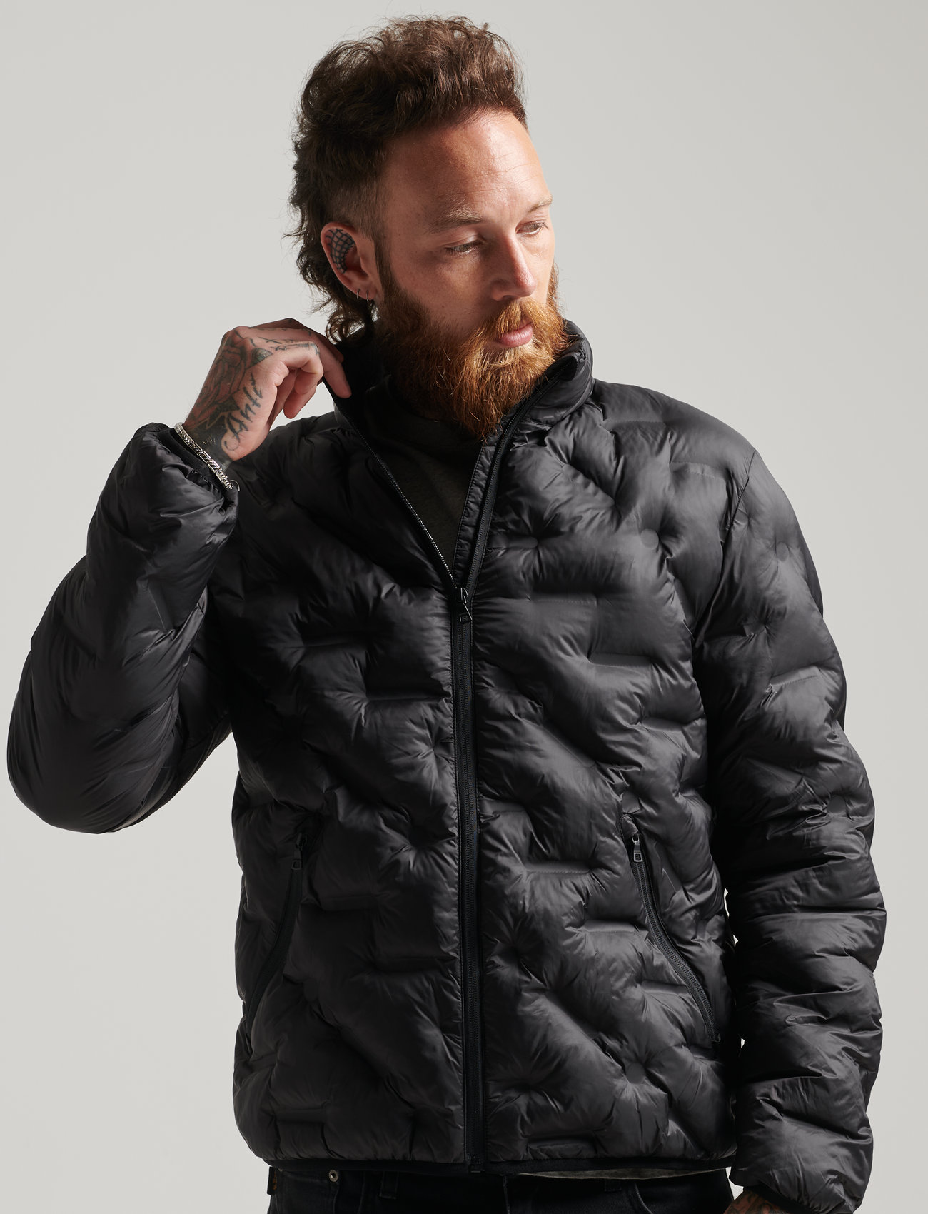 Superdry Studios Heat Seal Quilt - 76.49 €. Buy Padded jackets from Superdry online at Boozt.com. Fast delivery and easy returns
