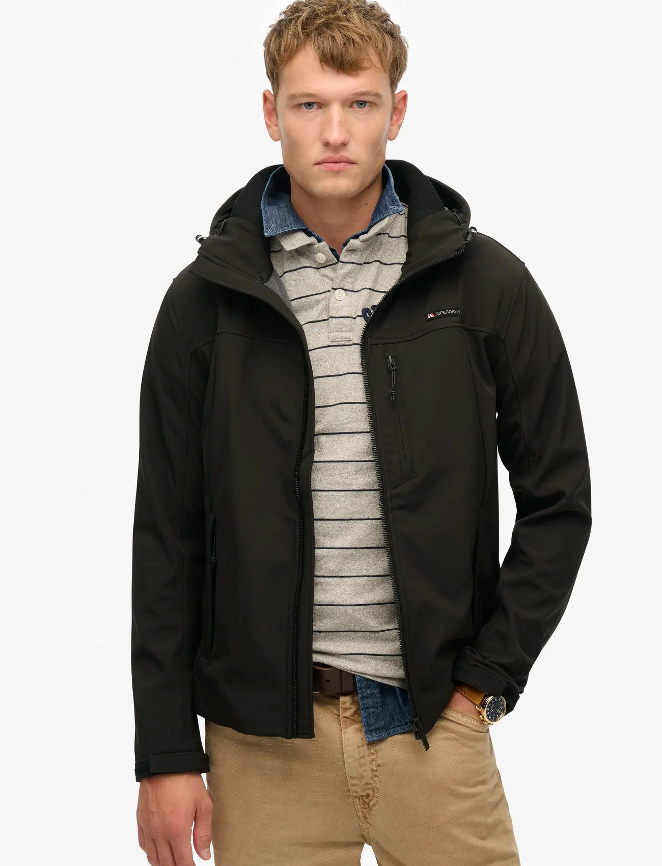 Superdry Hooded Soft Shell Trekker Jkt, M, Black, Jakker > Vatterede Jakker, Herre