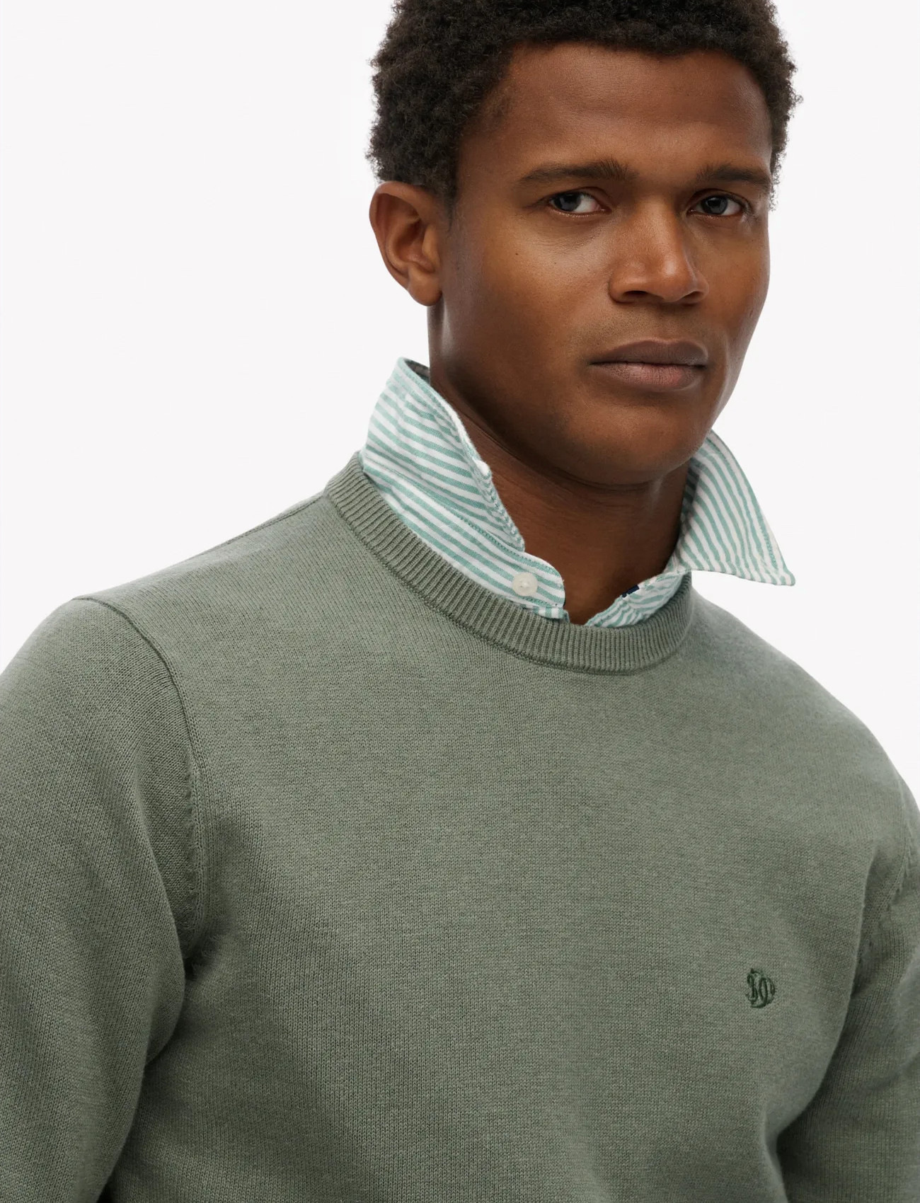 Superdry Essentials Cotton Jumper, S, Khaki green, Strik > Runde Halse, Herre