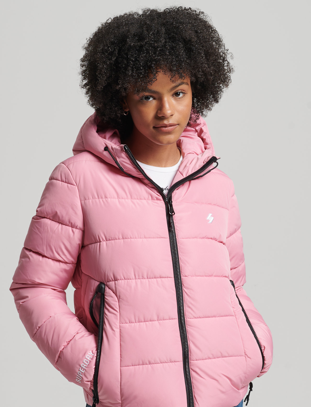 Onvervangbaar Inloggegevens charme Superdry Hooded Spirit Sports Puffer - 63.74 €. Buy Down- & padded jackets  from Superdry online at Boozt.com. Fast delivery and easy returns