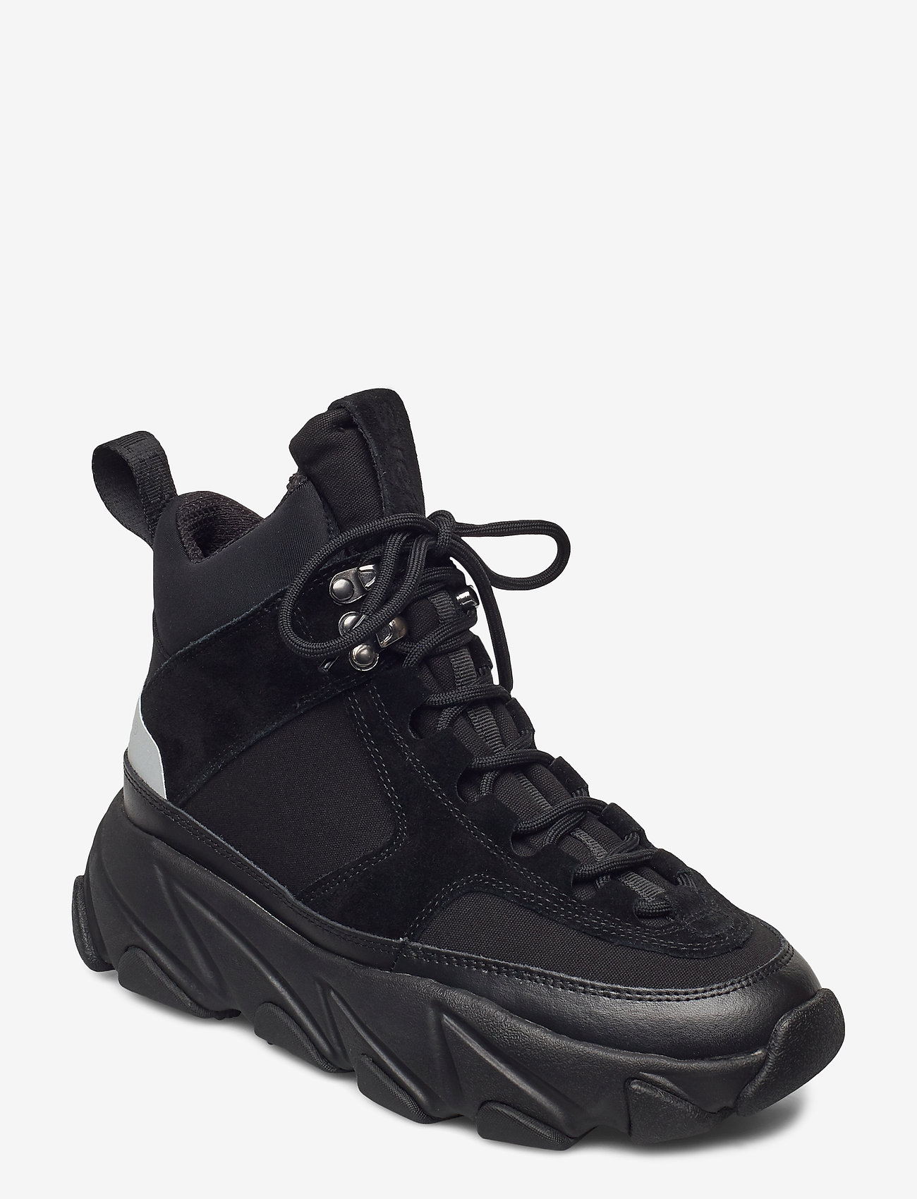 chunky sneaker boot