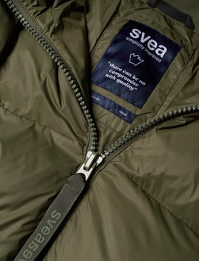 svea short padded hood jacket