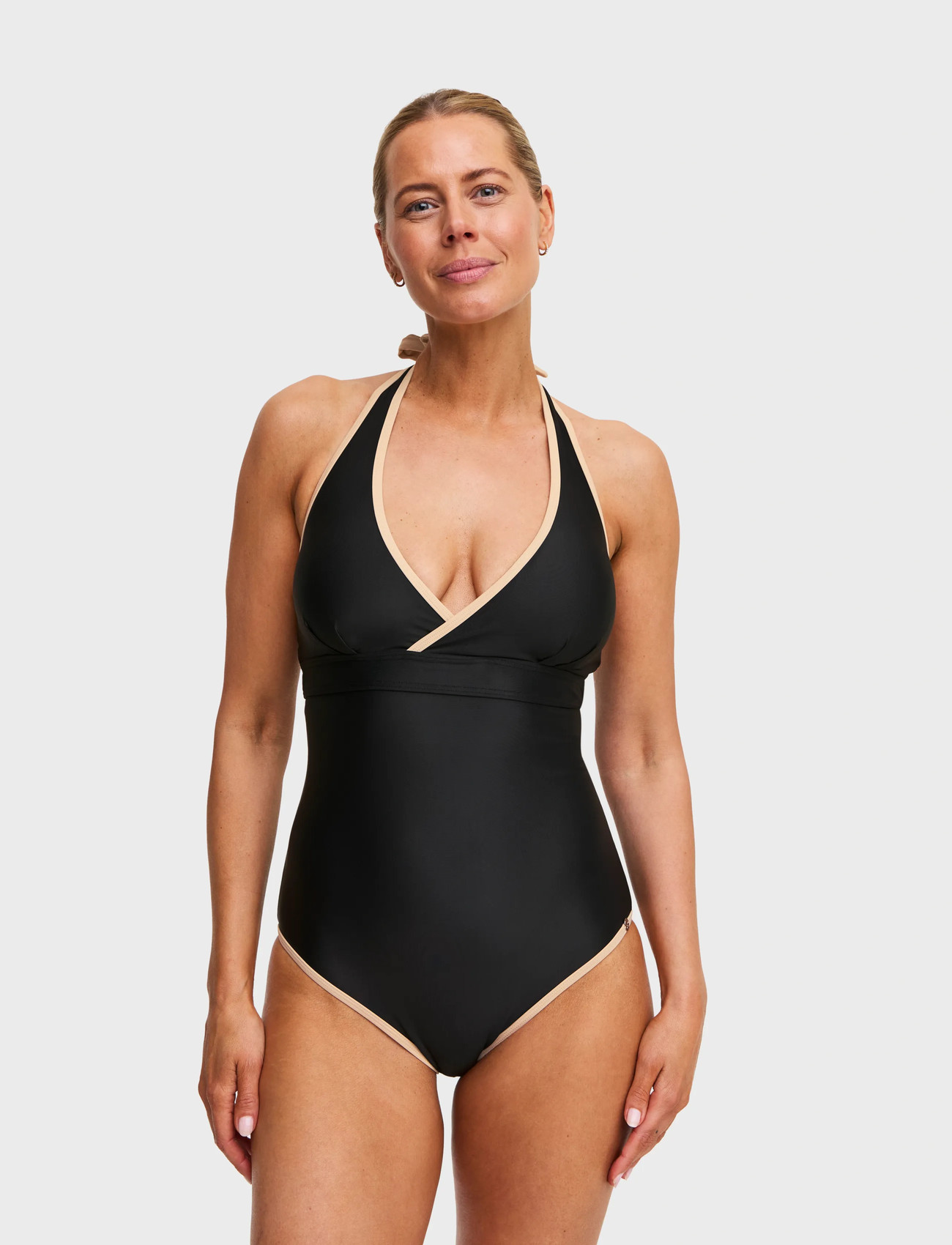 Swegmark Haiti Halterneck Swimsuit, BC x 46, Black, Badetøj > Badedragter, Dame