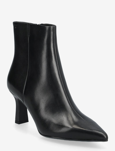Women Boots