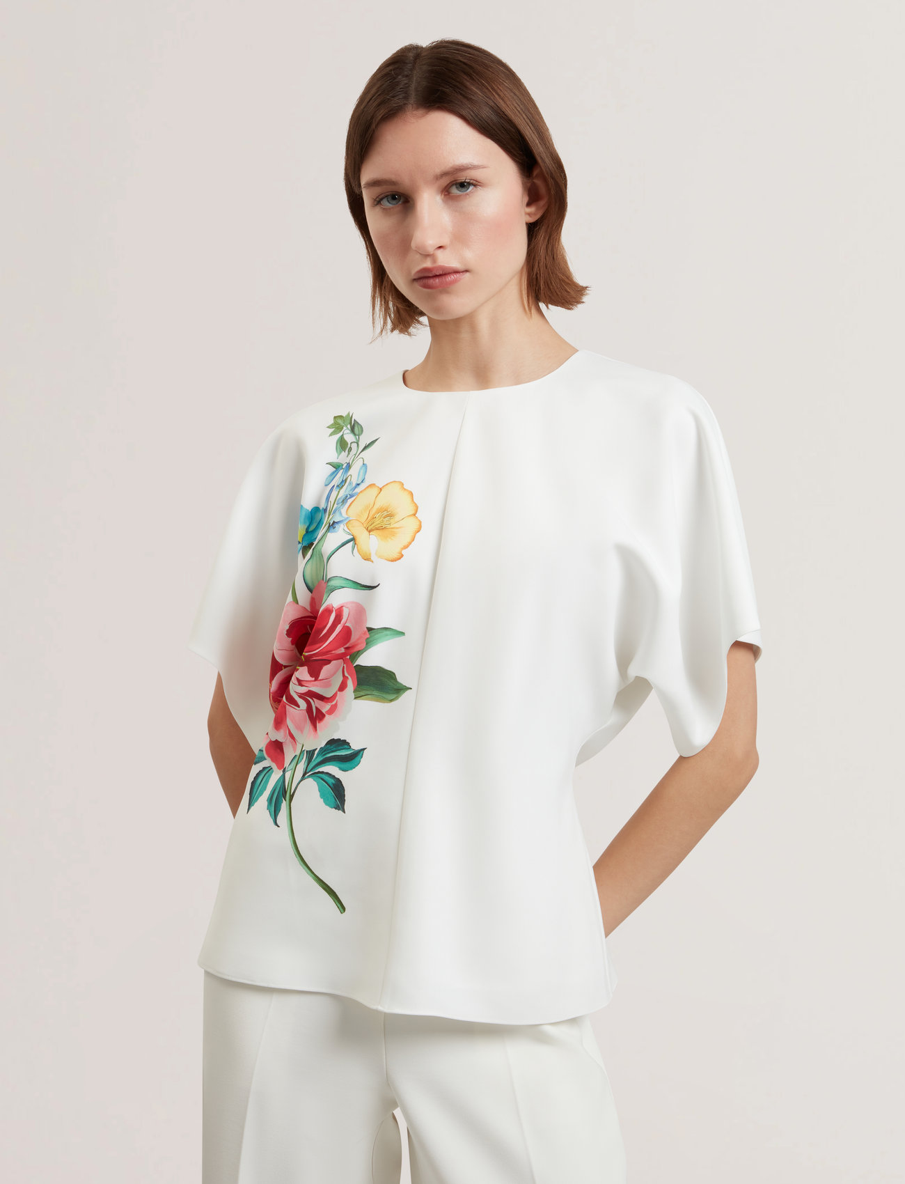 Ted Baker London Lahnaa, 38, White, T-Shirts & Toppe > Kortærmede, Dame