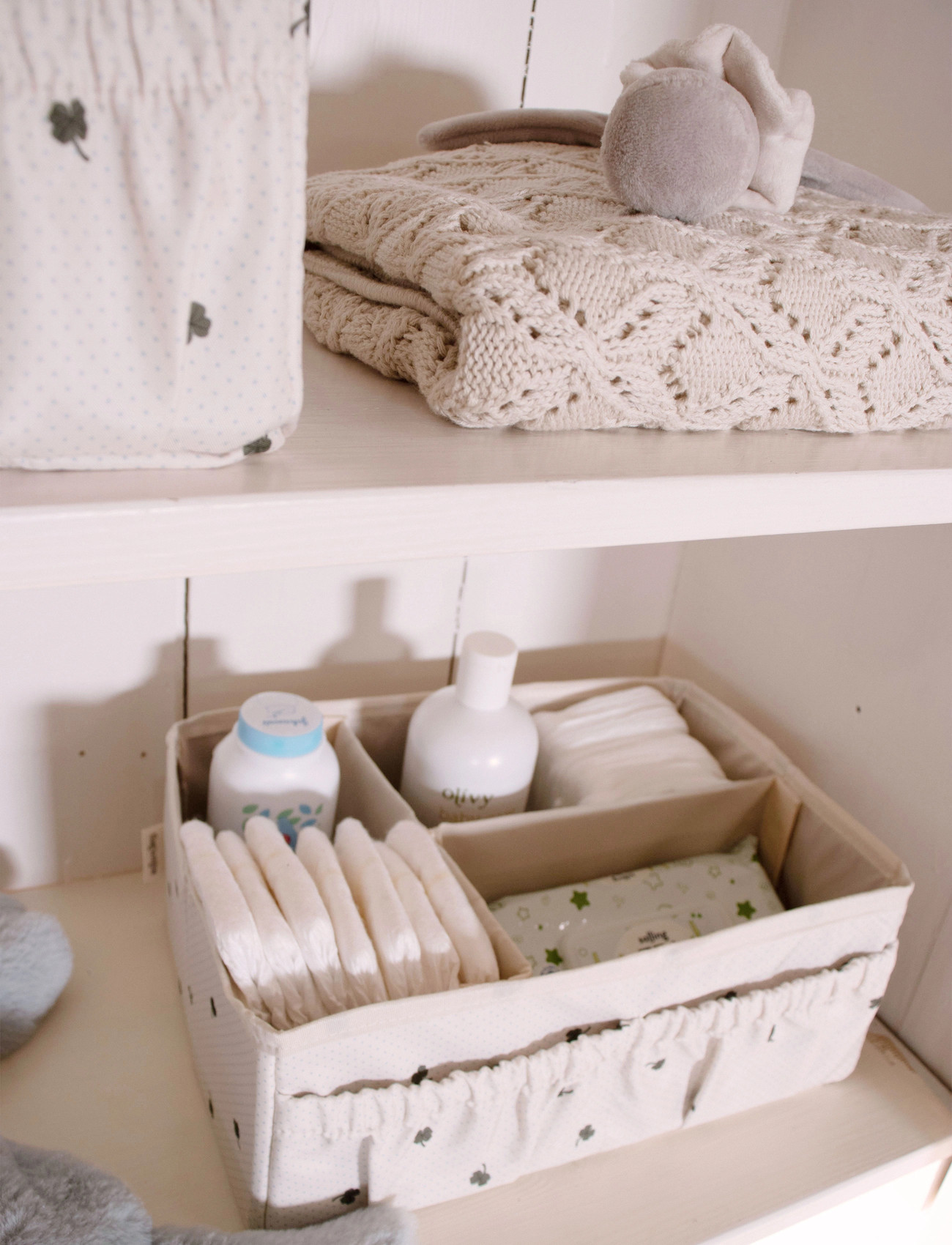 That's Mine Lily Nursing Organizer, 32X22X13 cm, Cream, Babysenge Og Tilbehør > Organisatorer Til Tremmesenge, Børn