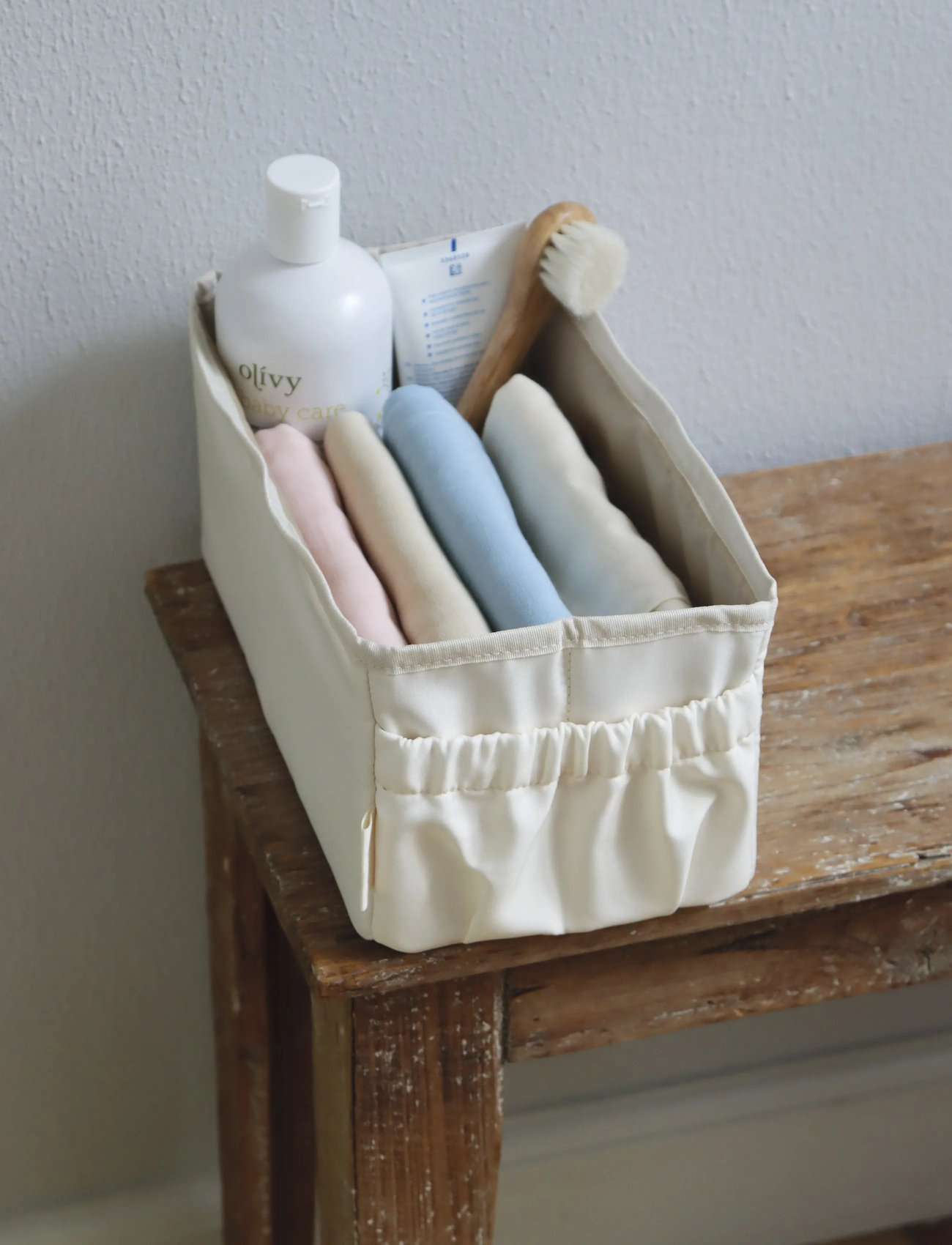 That's Mine Lucy Nursing Organizer, One Size, Cream, Babysenge Og Tilbehør > Organisatorer Til Tremmesenge, Børn