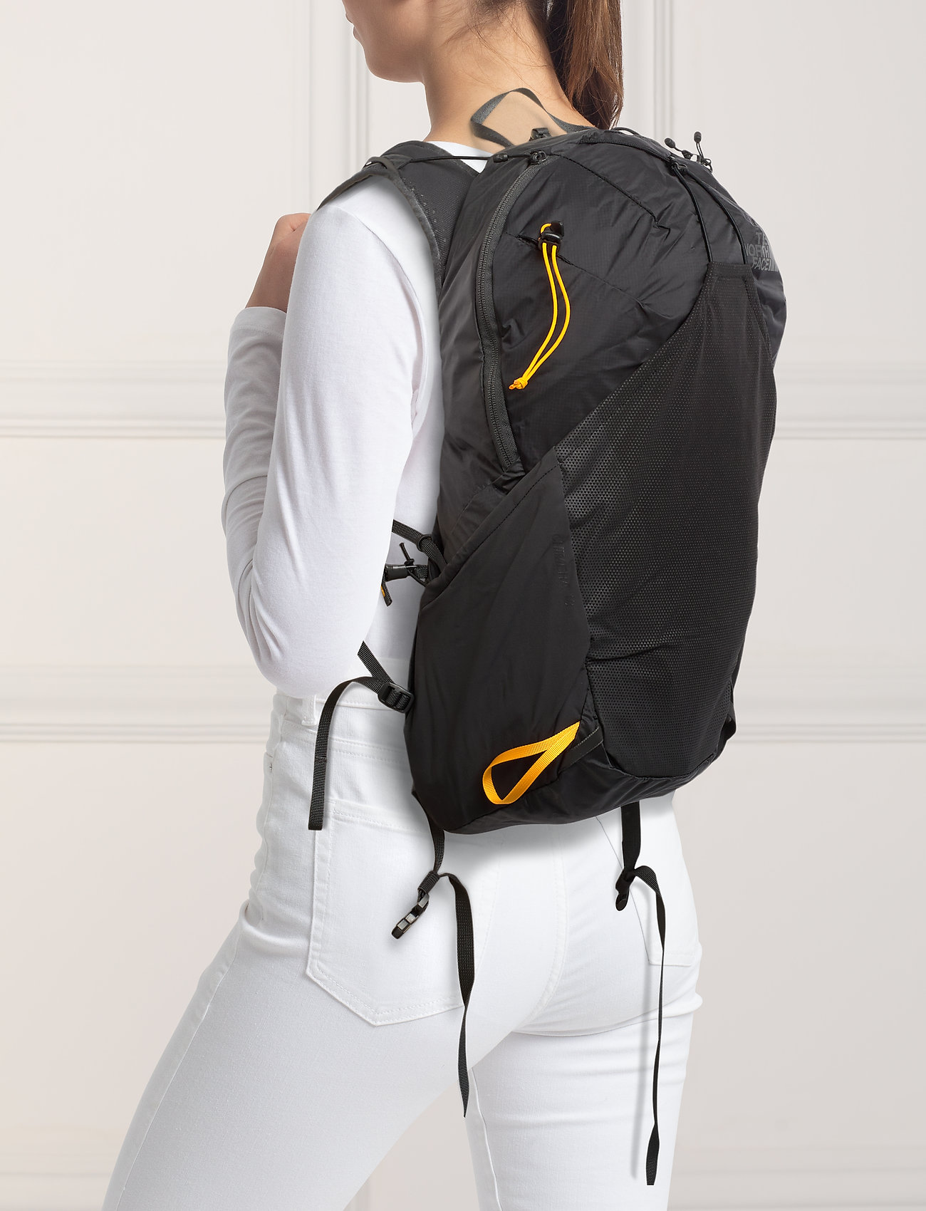 Chimera (Asphalt Grey/tnf Black) (1199 kr) - The North ...