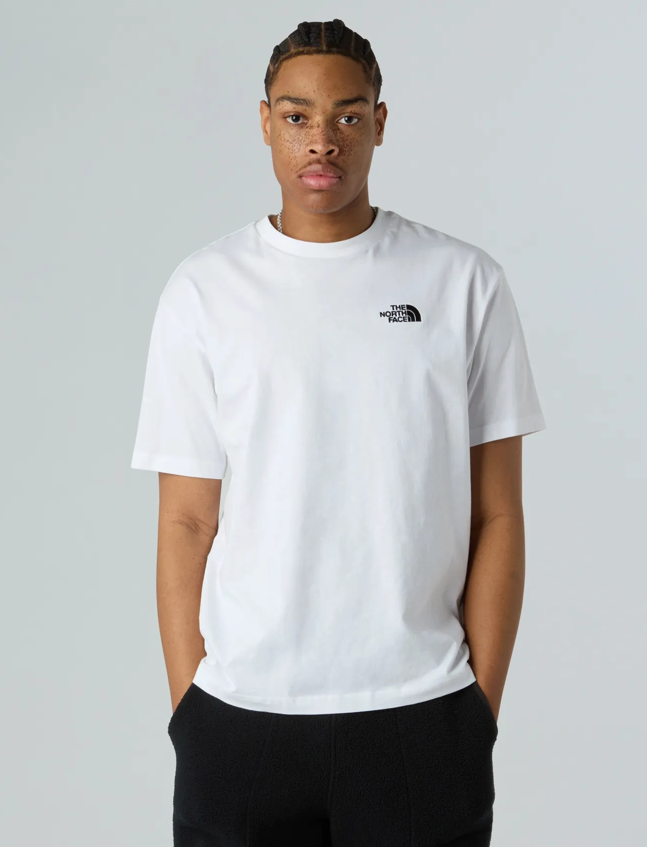 The North Face M Ss Essential Oversize Tee, S, White, Sport Overdele > Sport Shirts, Herre