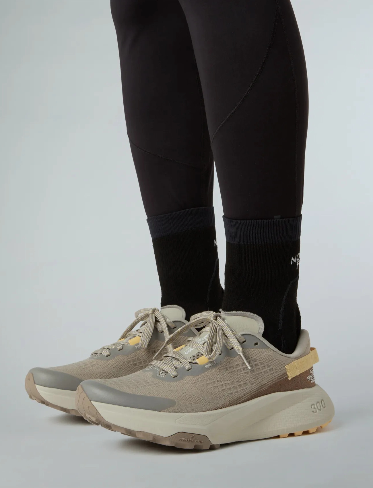 The North Face W Altamesa 300, 36, Grey, Sport Sko > Sport Running Sko, Dame