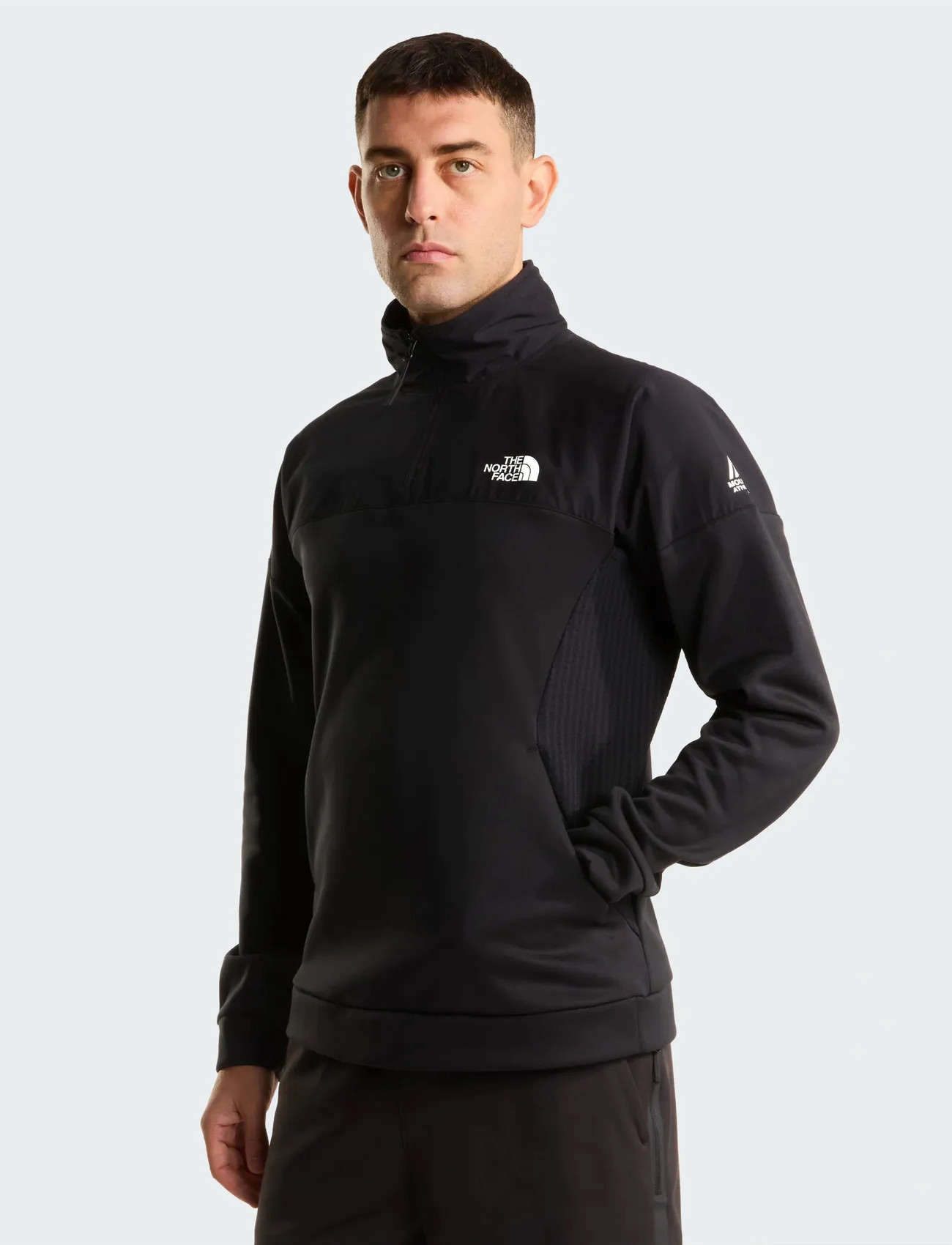 The North Face M Mountain Athletics Fleece ¼ Zip, L, Black, Sport Fleeces & Midlayers > Sport Fleeces, Herre