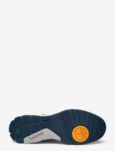 tree racer leather sneaker