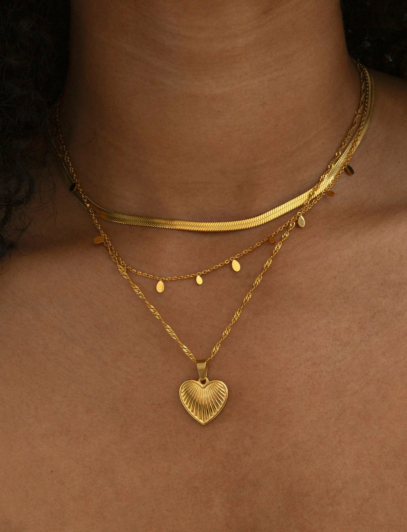 Timi of Sweden Lia - Tiny Oval Necklace Stainless Steel, One Size 47 cm, Gold, Halskæder > Kædehalskæder, Dame