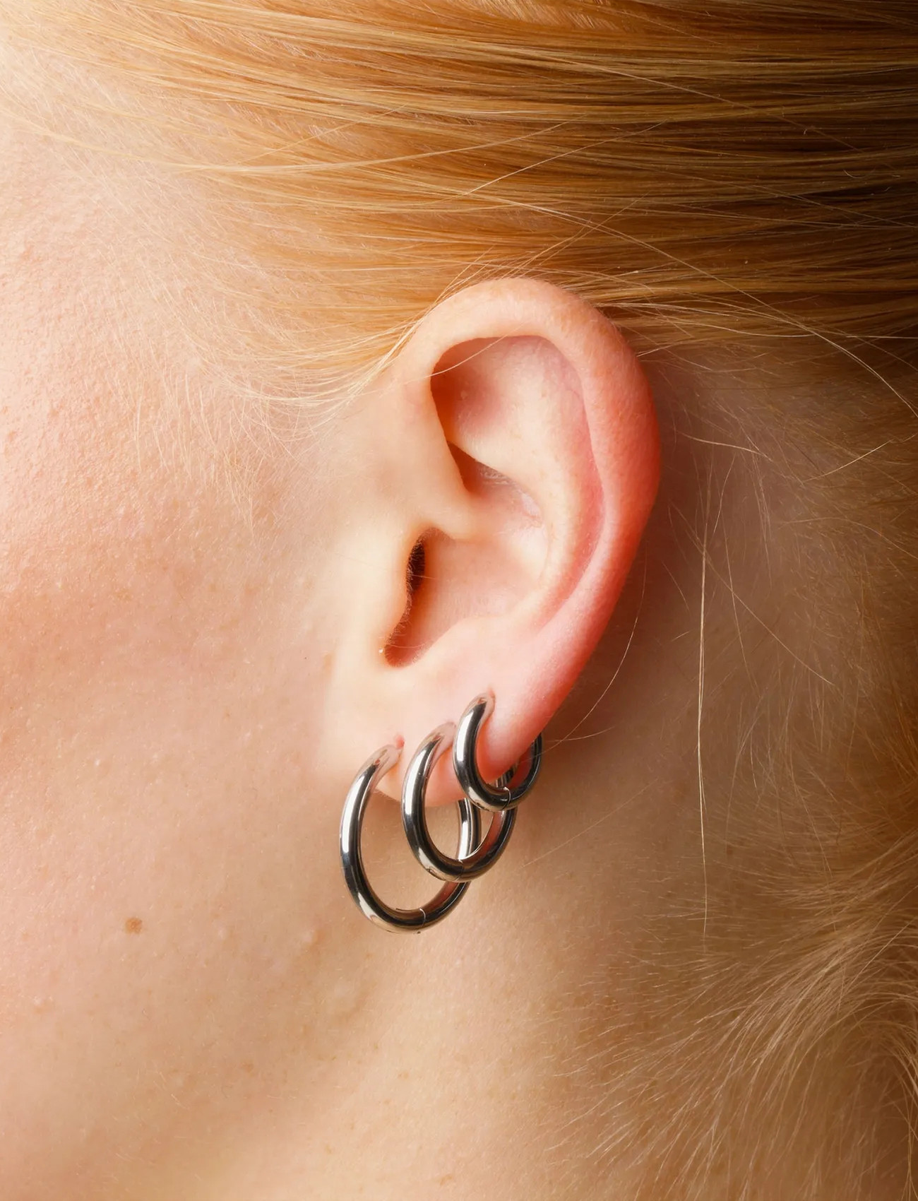 Timi of Sweden Hollie - Hoop Earrings 21Mm Stainless Steel, One Size, Silver, Øreringe > Creoler, Dame