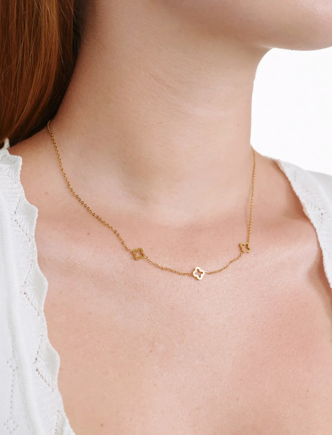 Timi of Sweden Jenna - Clover Necklace Stainless Steel, One Size 40 cm, Gold, Halskæder > Smukke Halskæder, Dame