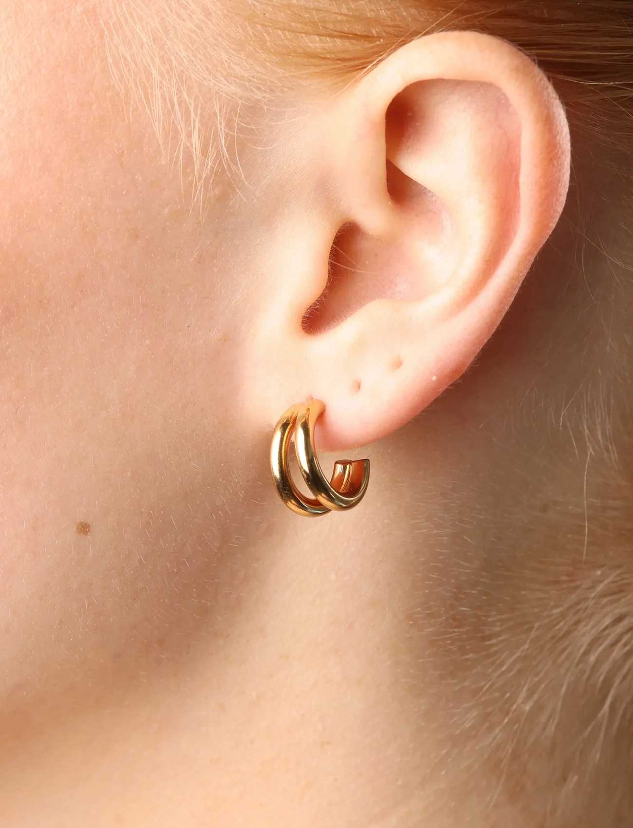Timi of Sweden Heylin - Double Hoop Earrings Stainless Steel, One Size, Gold, Øreringe > Creoler, Dame