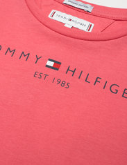 Tommy Hilfiger - ESSENTIAL TEE S/S - short-sleeved - deep watermelon - 2
