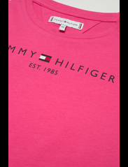 Tommy Hilfiger - ESSENTIAL TEE S/S - trumpomis rankovėmis - pink alert - 3