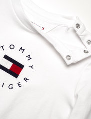 Tommy Hilfiger - BABY HERITAGE LOGO TEE L/S - long-sleeved - white - 3