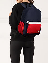 tommy hilfiger backpack kids