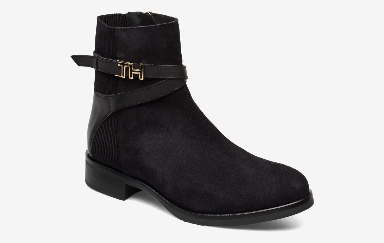 tommy hilfiger hardware flat bootie