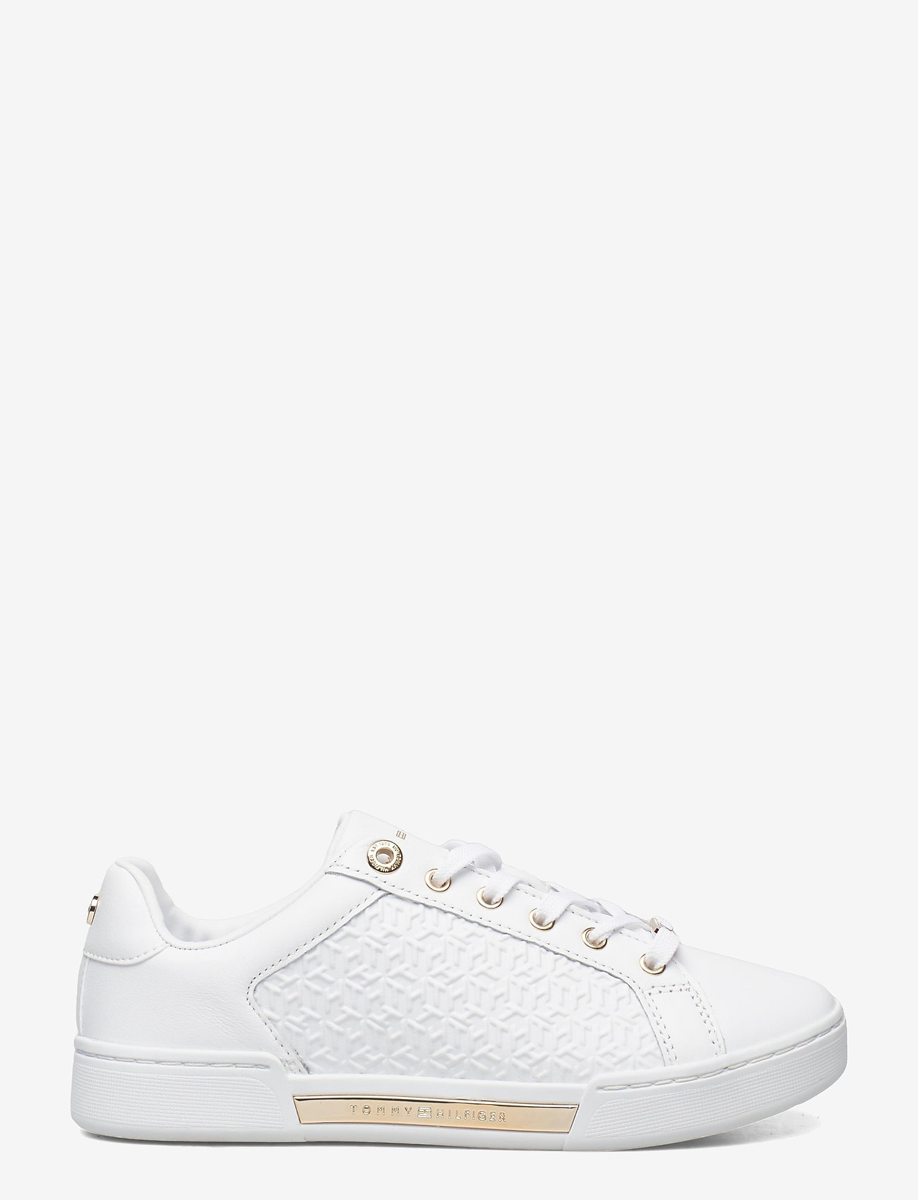 tommy hilfiger elevated sneaker
