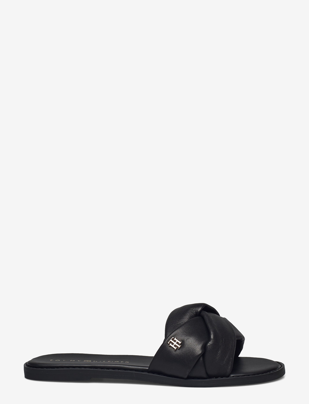 tommy hilfiger feminine flat