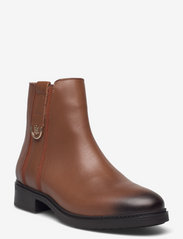 TH HARDWARE LEATHER FLAT BOOT - WINTER COGNAC