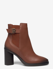 Tommy Hilfiger - TH MONOGRAM HARDWARE HEEL BOOT - heeled ankle boots - winter cognac - 1