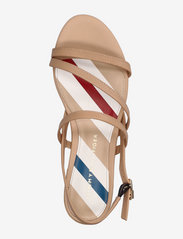 Tommy Hilfiger - FEMININE STRAPPY FLAT SANDAL - flat sandals - sandrift - 3